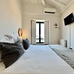 Charming 2-bedroom In