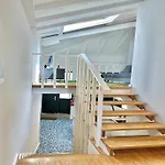 Charming 2-bedroom In *