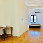 Appartement Charming 2-bedroom In