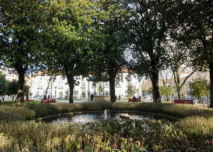 Charming 2-bedroom In Apartman