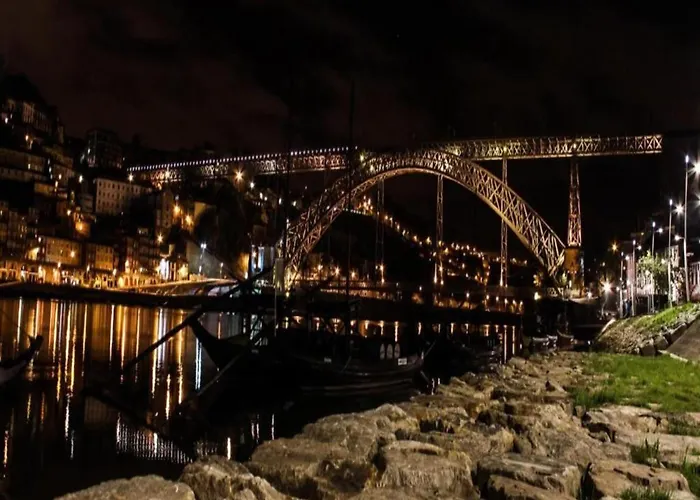 Charming 2-bedroom In Apartman *