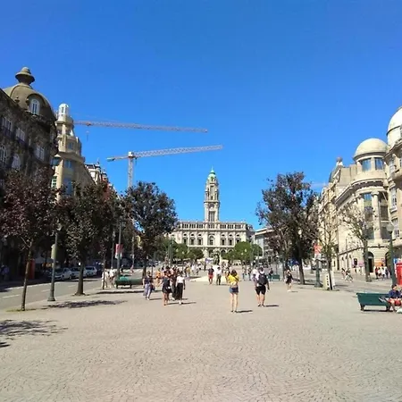 Apartment Charming 2-bedroom In *